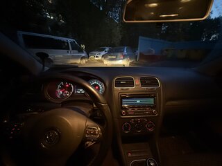 2011 Volkswagen Golf VI, серебристый, 850000 рублей, вид 5