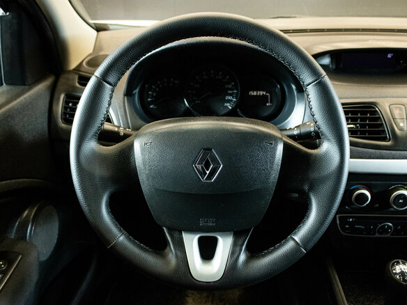 2012 Renault Fluence I, белый, 650000 рублей - вид 5
