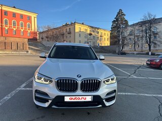 2019 BMW X3 20i xDrive III (G01), белый, 3000000 рублей, вид 2
