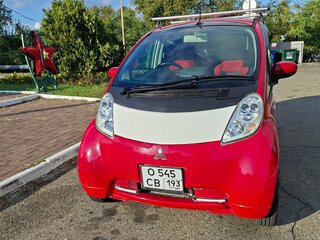 2010 Mitsubishi i-MiEV, красный, 820000 рублей, вид 1