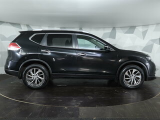 2017 Nissan X-Trail III, чёрный, 1599000 рублей, вид 4