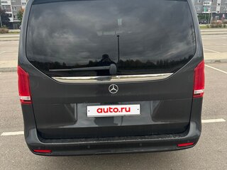 2022 Mercedes-Benz V-Класс Long 300 d длинный III (W447) Рестайлинг, серый, 6900000 рублей, вид 4