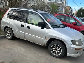 2000 Mitsubishi Space Runner II, серебристый, 150000 рублей, вид 2