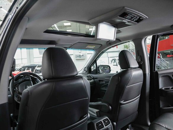2018 Honda Pilot III Рестайлинг, синий, 3150000 рублей - вид 8