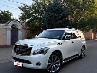 2013 Infiniti QX56 II, белый, 1850000 рублей, вид 1