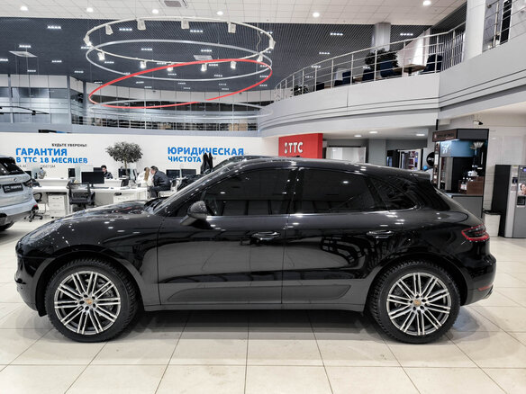 2016 Porsche Macan S Diesel I, чёрный, 4390000 рублей - вид 7