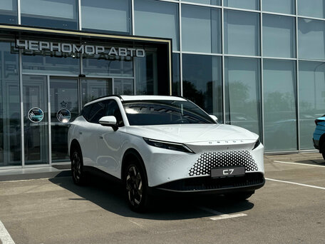 Omoda C7