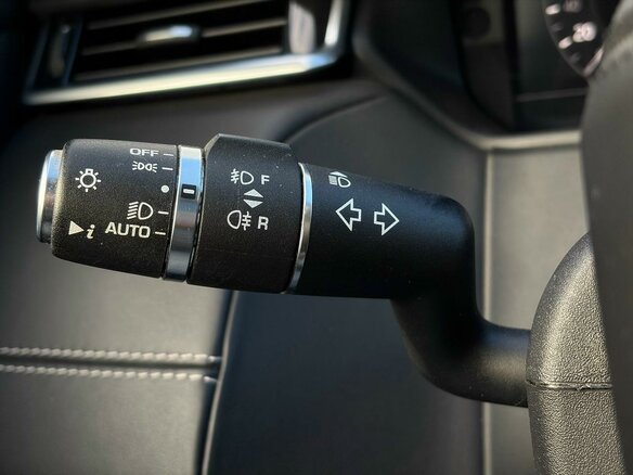 2019 Land Rover Range Rover Velar I, серебристый, 4550000 рублей - вид 15