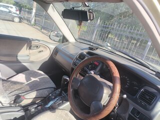 1998 Mazda Proceed Levante II, золотистый, 1300000 рублей, вид 4