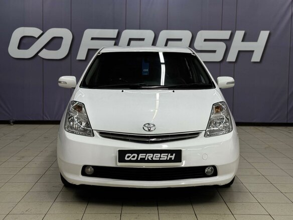 2010 Toyota Prius JDM II Рестайлинг (XW20), белый, 749000 рублей - вид 2
