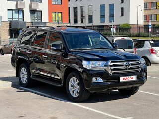 2016 Toyota Land Cruiser 200 Series Рестайлинг 2, чёрный, 6200000 рублей, вид 3