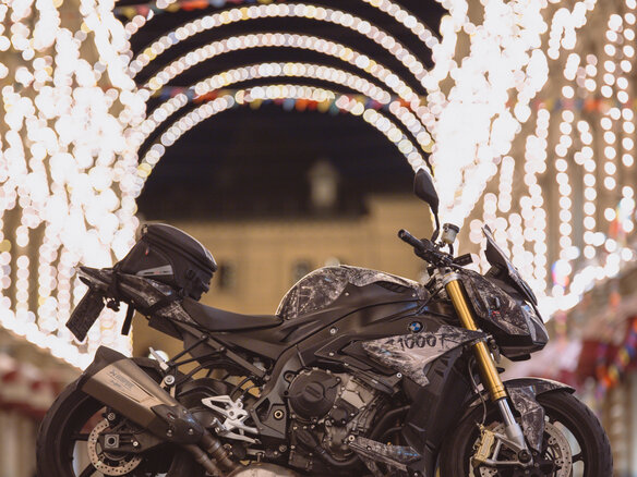 2017 BMW S 1000 R, серый, 1150000 рублей - вид 19
