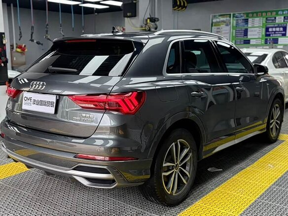 2023 Audi Q3 35 TFSI II (F3), серый, 2040000 рублей - вид 3
