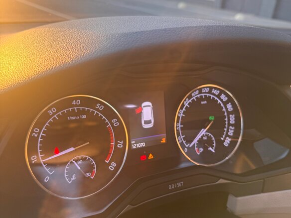 2017 Skoda Superb III, синий, 2300000 рублей - вид 7