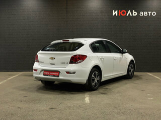 2012 Chevrolet Cruze I, белый, 800000 рублей, вид 5