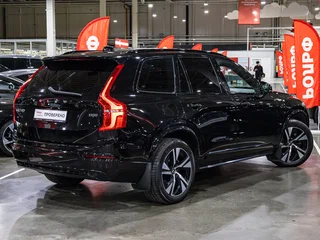 2021 Volvo XC90 II Рестайлинг 1, чёрный, 4799900 рублей, вид 5