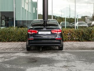 2015 Kia Rio III Рестайлинг, чёрный, 1250000 рублей, вид 4