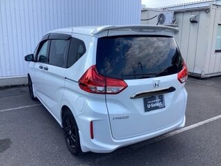 2023 Honda Freed II Рестайлинг, белый, 1330300 рублей, вид 5
