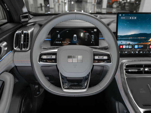 2026 Geely Galaxy M7, зелёный - вид 13