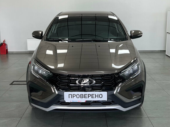 2024 Lada (ВАЗ) Vesta Cross I Рестайлинг (NG), коричневый, 1350000 рублей - вид 1