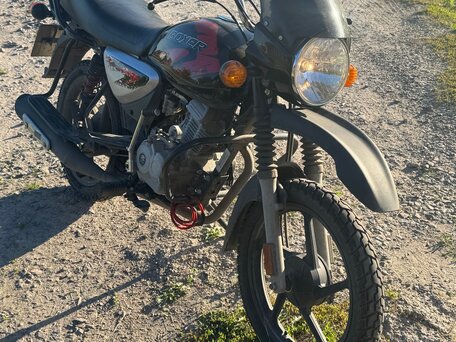 2023 Bajaj Boxer BM 125, красный, 90000 рублей, вид 1
