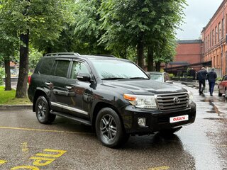 2012 Toyota Land Cruiser 200 Series Рестайлинг 1, чёрный, 4480000 рублей, вид 1