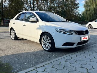 2009 Kia Cerato 5-speed II, белый, 735000 рублей, вид 1