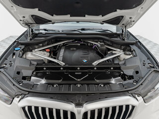 2024 BMW X5 40i IV (G05/G18) Рестайлинг, белый, 11990000 рублей, вид 4