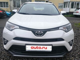 2017 Toyota RAV4 IV (XA40) Рестайлинг, белый, 3200000 рублей, вид 2