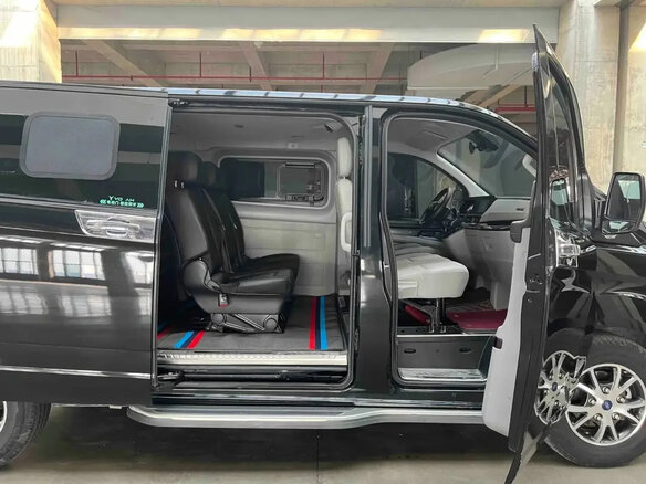 2023 Ford Transit Custom LWB I (China Market), чёрный, 2500000 рублей - вид 16