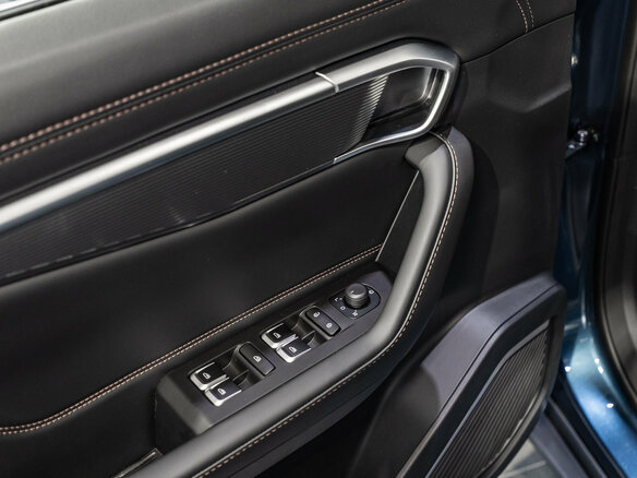 2026 Geely Okavango I Рестайлинг, синий, 4085990 рублей - вид 24