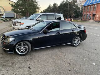 2013 Mercedes-Benz C-Класс 180 III (W204) Рестайлинг, чёрный, 1750000 рублей, вид 4