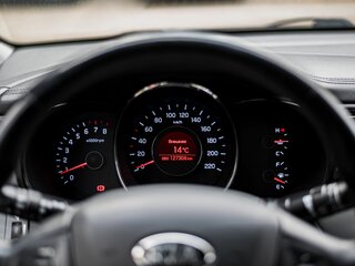 2015 Kia Rio III Рестайлинг, серебристый, 944000 рублей, вид 5