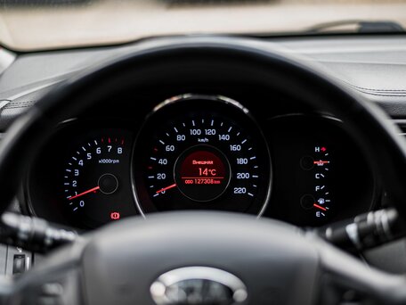 2015 Kia Rio III Рестайлинг, серебристый, 944000 рублей, вид 5
