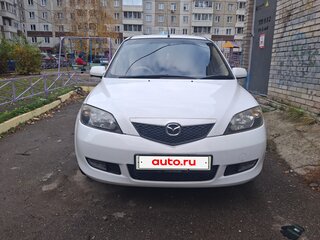 2004 Mazda Demio II (DY), белый, 380000 рублей, вид 2