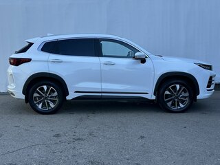 2023 Exeed LX I Рестайлинг, белый, 1820000 рублей, вид 4