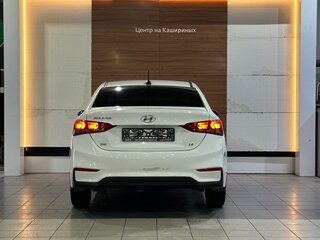2018 Hyundai Solaris II, белый, 1159000 рублей, вид 5