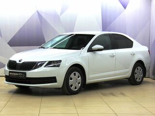 2017 Skoda Octavia III (A7) Рестайлинг, белый, 1098000 рублей, вид 1