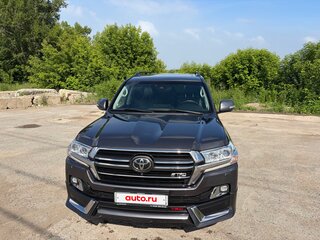2019 Toyota Land Cruiser 200 Series Рестайлинг 2, серый, 6800000 рублей, вид 1