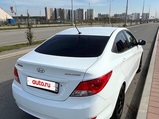 2012 Hyundai Solaris I, белый, 850000 рублей, вид 5