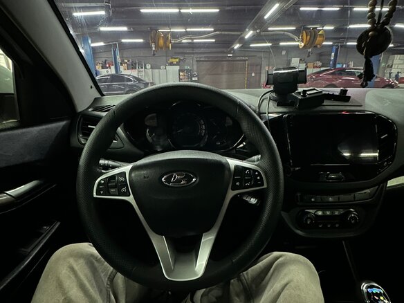 2018 Lada (ВАЗ) Vesta I, белый, 850000 рублей - вид 9