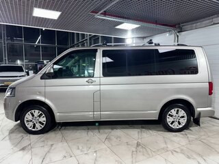 2013 Volkswagen Multivan T5 Рестайлинг, серый, 2699000 рублей, вид 3