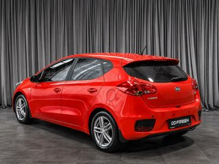 2016 Kia Ceed II Рестайлинг, красный, 1020000 рублей, вид 2