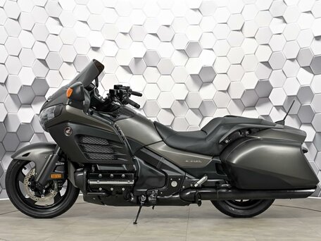 2015 Honda GL 1800 Gold Wing, серый, 1377000 рублей, вид 4
