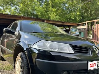 2007 Renault Megane II Рестайлинг, чёрный, 530000 рублей, вид 2