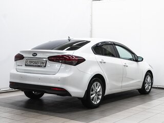 2019 Kia Cerato III Рестайлинг (Classic), белый, 1599000 рублей, вид 3
