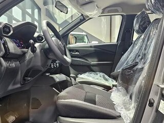 2026 Nissan Magnite I Рестайлинг, серебристый, 2070000 рублей, вид 4