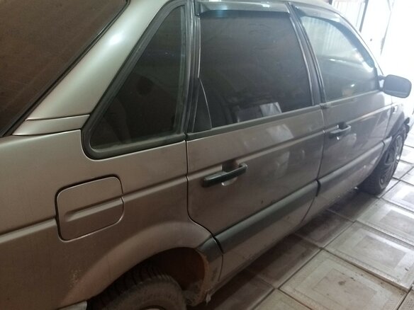 1991 Volkswagen Passat B3, коричневый, 50000 рублей - вид 7