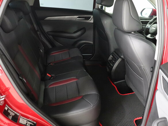 2022 Haval F7x I Рестайлинг, красный, 2081000 рублей - вид 13