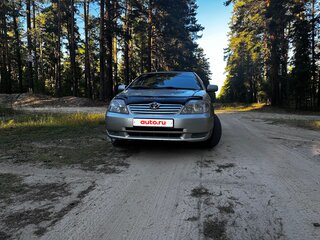 2005 Toyota Corolla IX (E120, E130) Рестайлинг, серебристый, 655000 рублей, вид 3
